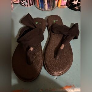 Sanuk Yoga Sandals